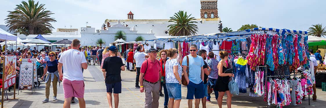 Opening times in Lanzarote